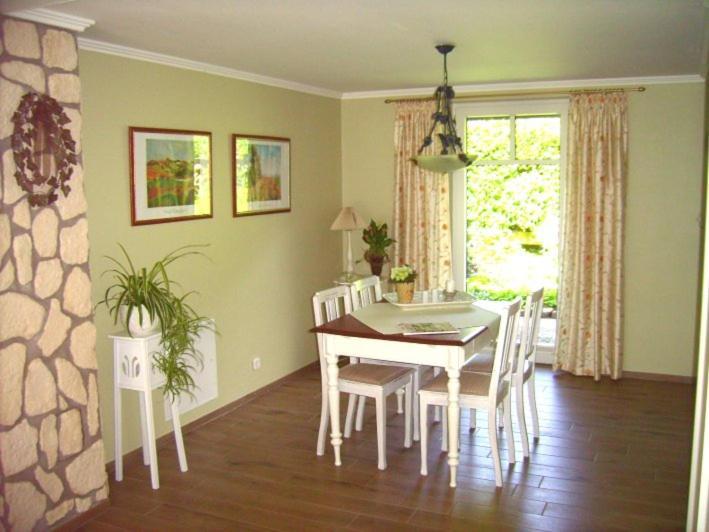 Ferienwohnung Diena - Unterkunft Mit Toller Ausstattung Und Zwei Terrassen 塔普 外观 照片